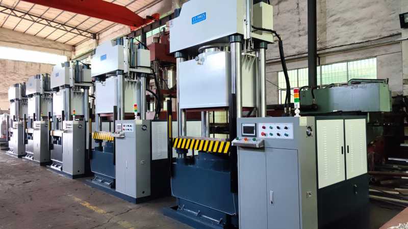 YT-ZK系列500吨真空热压机